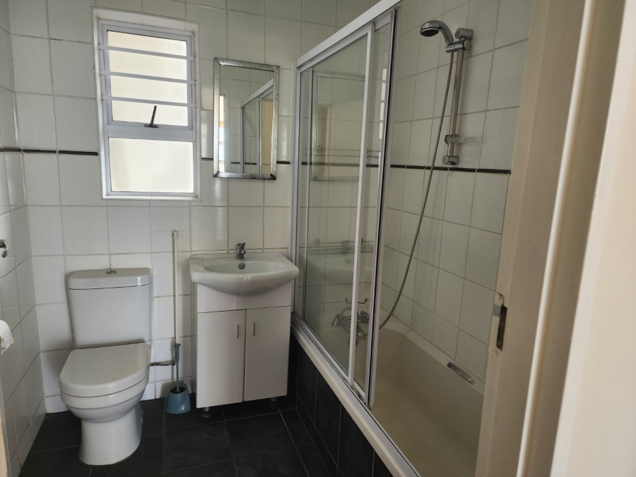 2 Bedroom Property for Sale in Humewood Eastern Cape
